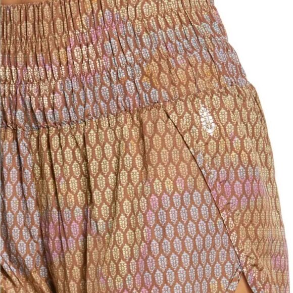 New Free People Movement The away Home
shorts size XS - Picture 7 of 12